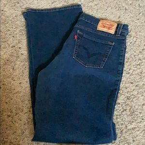 Levi’s Perfectly Slimming 512 Jeans
